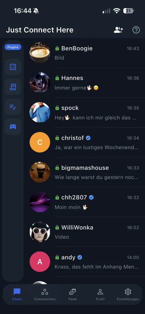 Chatliste der App mit der Modul-Leiste am linken Rand